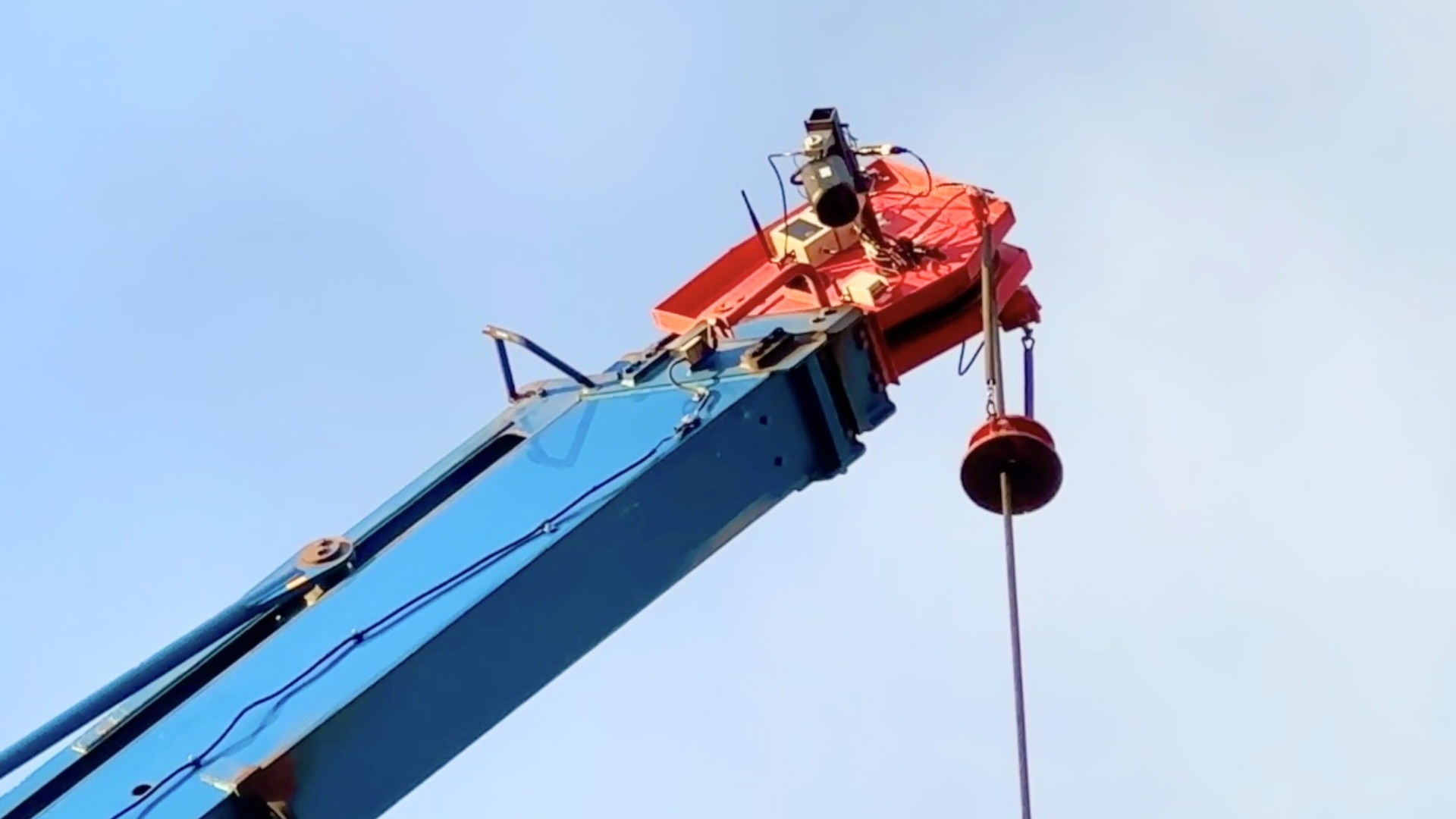 建機サービス｜クレーン売買 (1)